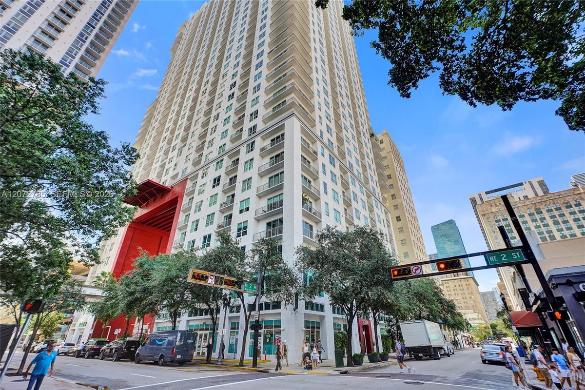 133 NE 2nd Ave # 1013, Miami FL 33132