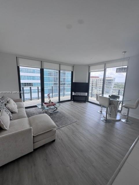121 NE 34th St # 1001, Miami FL 33137