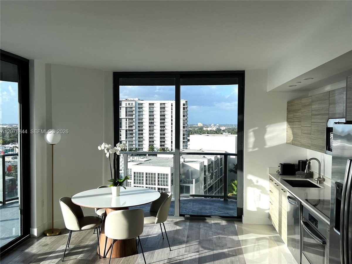 Miami, FL