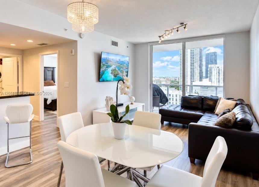 601 NE 23rd St # 1501, Miami FL 33137