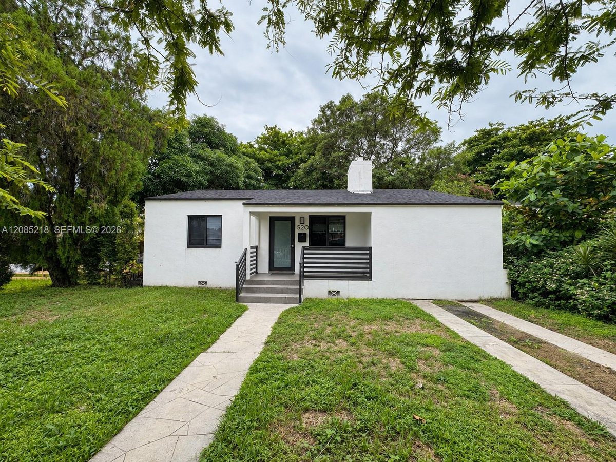 520 NW 45th St, Miami FL 33127