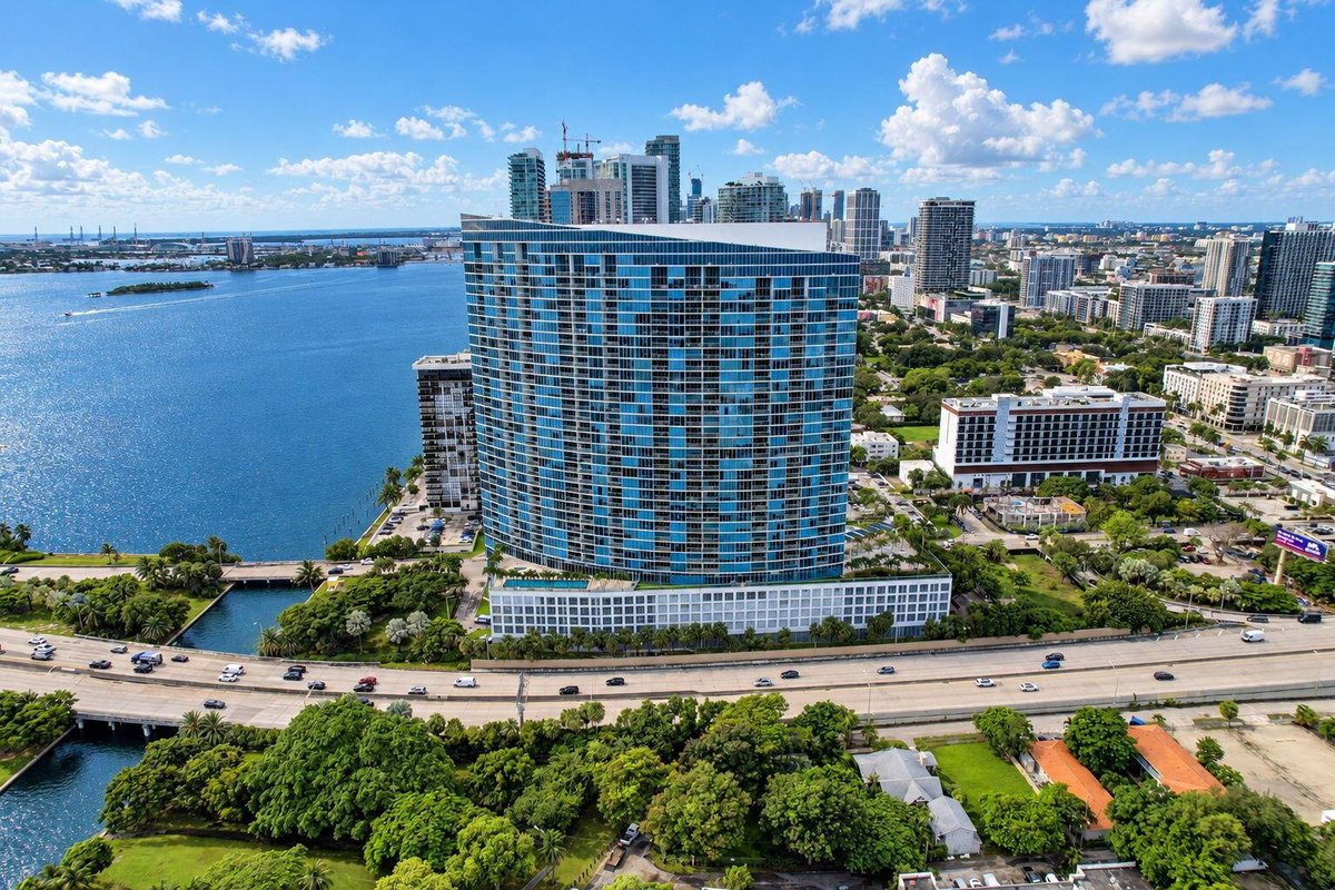 601 NE 36TH Street # 1008, Miami FL 33137