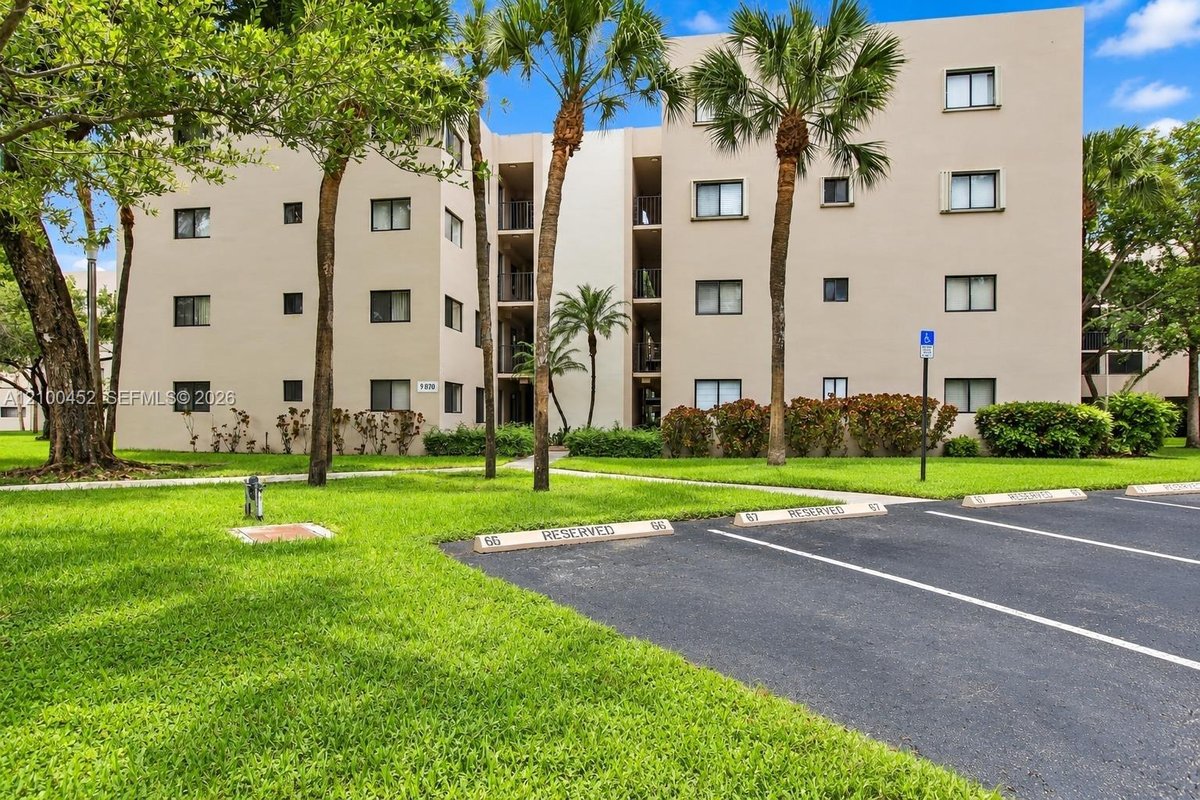 8760 SW 133rd Ave Rd # 114, Miami FL 33183