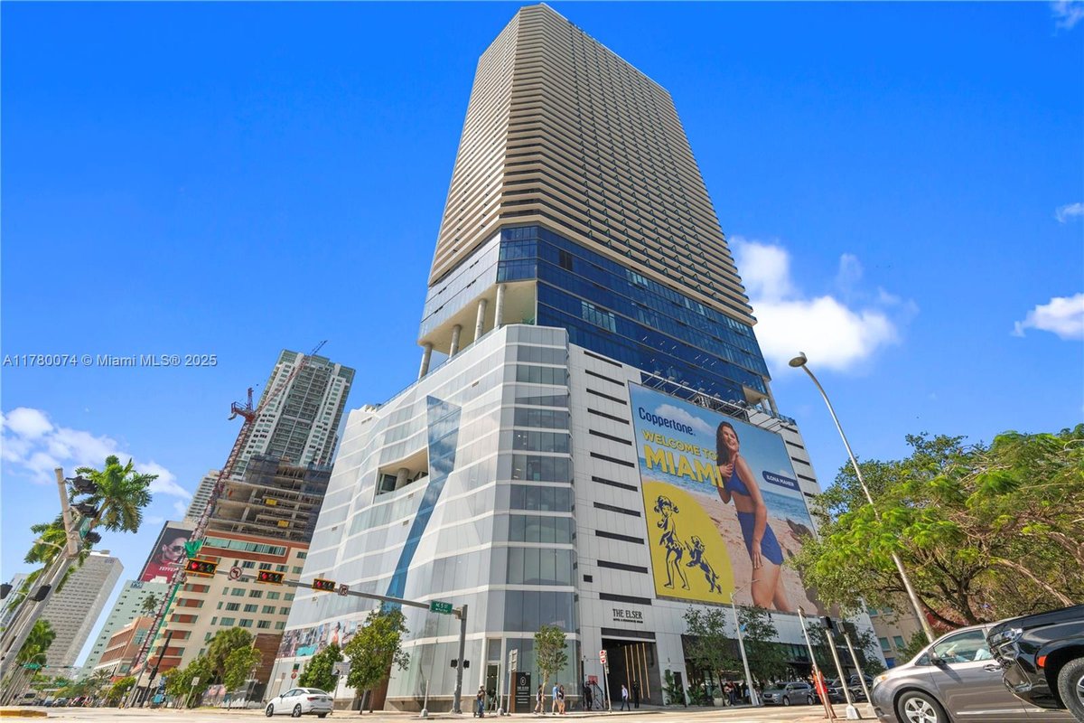 398 NE 5th St # 2119, Miami FL 33132