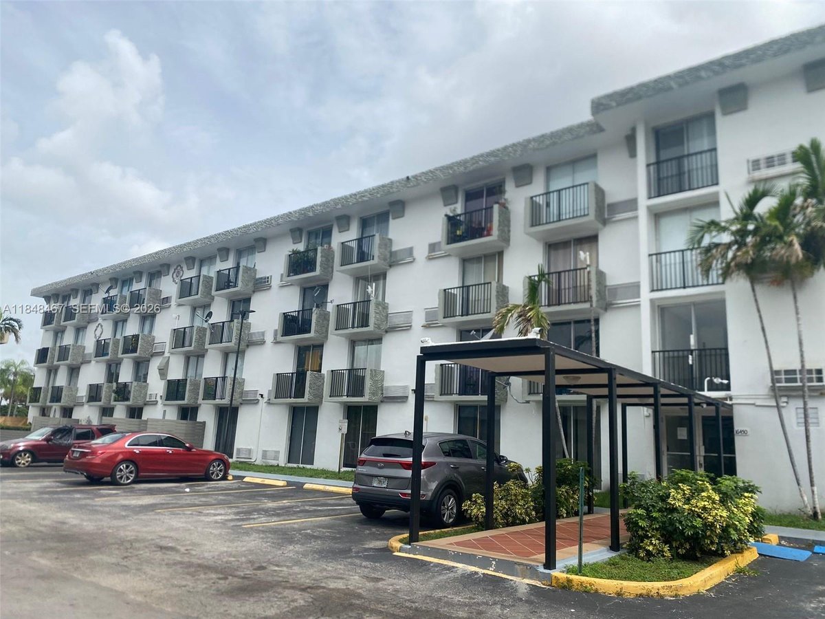16450 NW 2nd Ave # 404, Miami FL 33169
