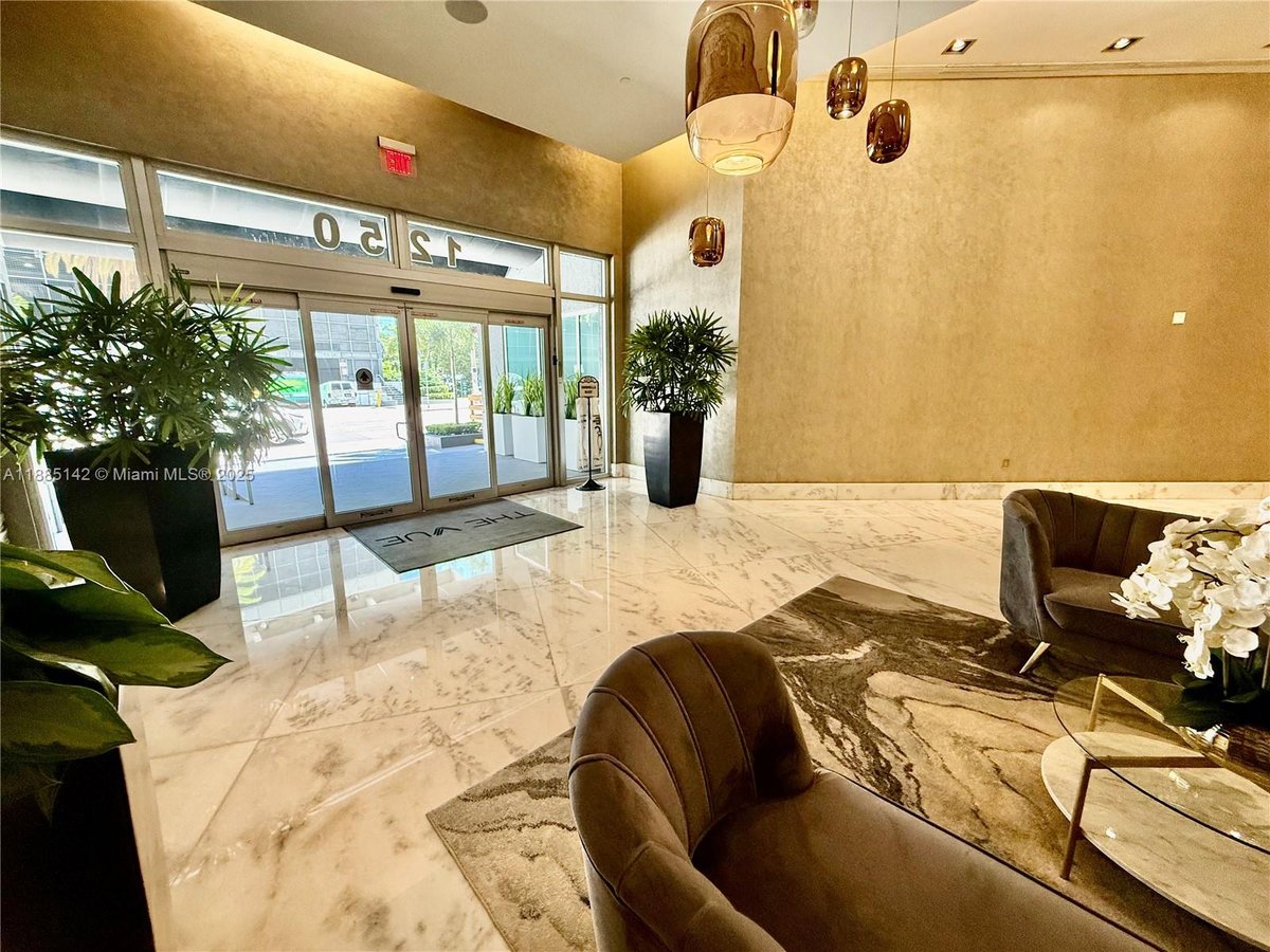 1250 S Miami # 1603, Miami FL 33130