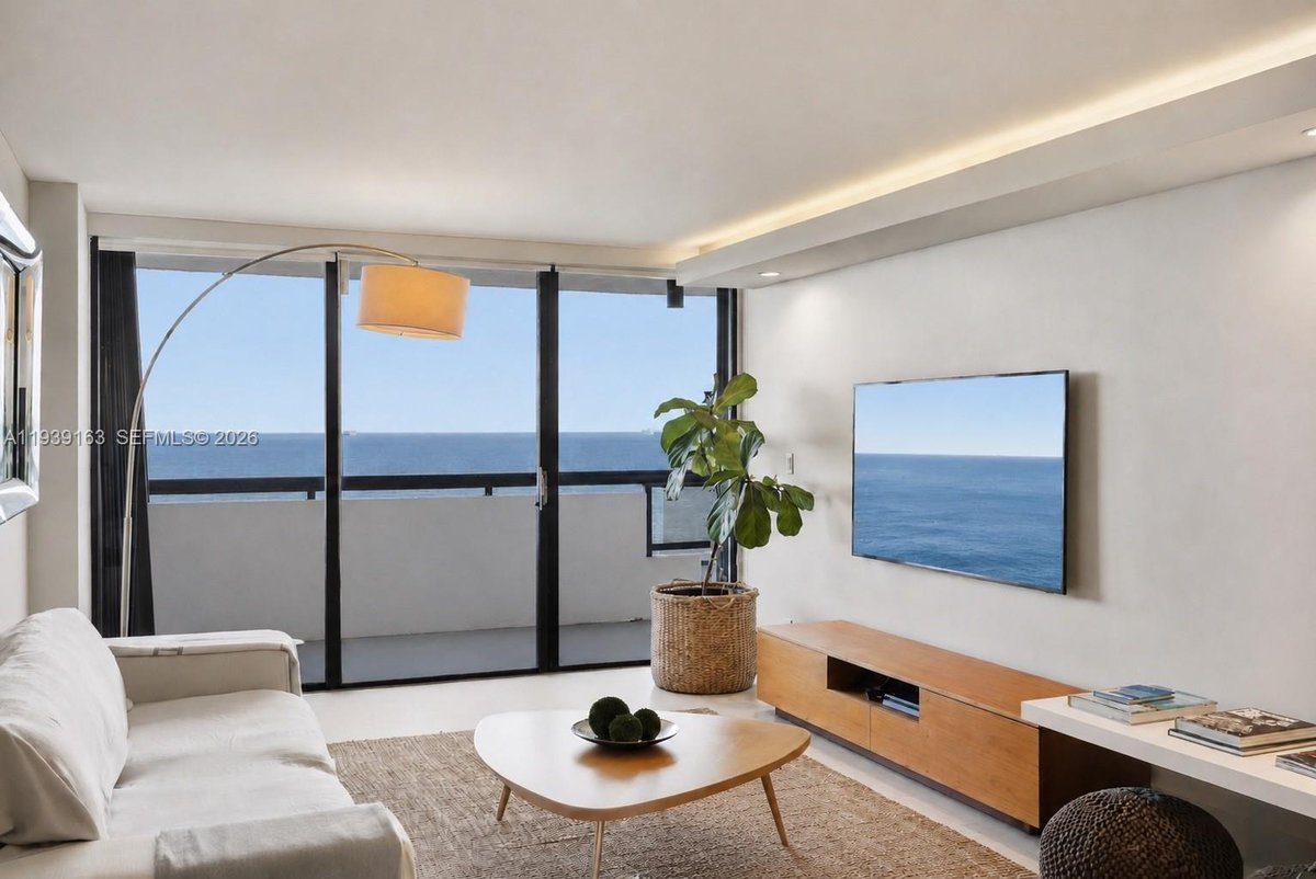 2555 Collins Ave # 2105, Miami Beach FL 33140
