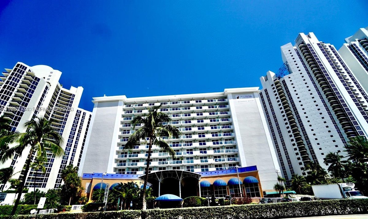 19201 Collins Ave # 1033, Sunny Isles Beach FL 33160