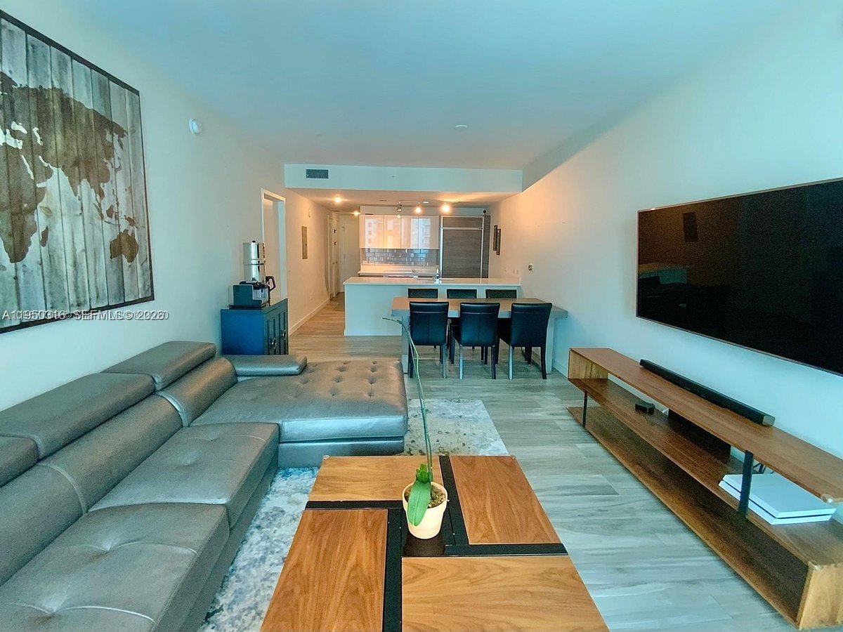 1100 S Miami Ave # 2811, Miami FL 33130