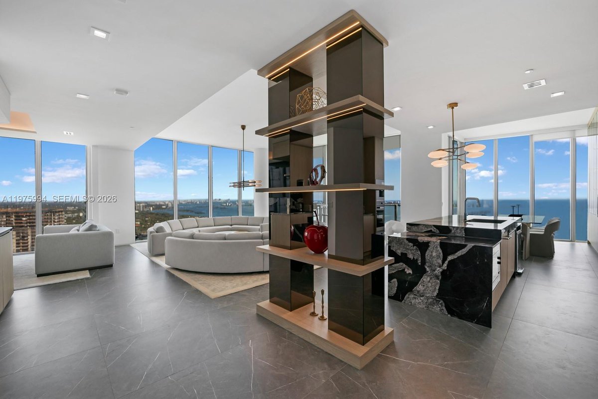 2900 NE 7th Ave # 4602, Miami FL 33137