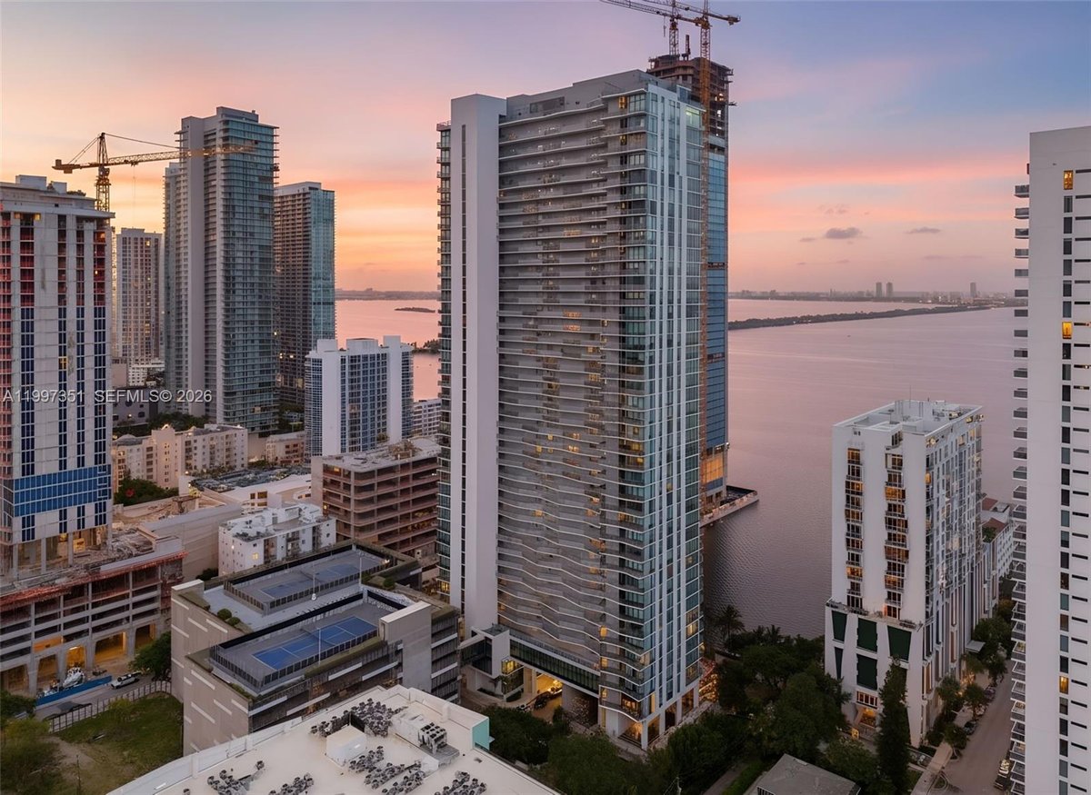 460 NE 28th St # 2908, Miami FL 33137