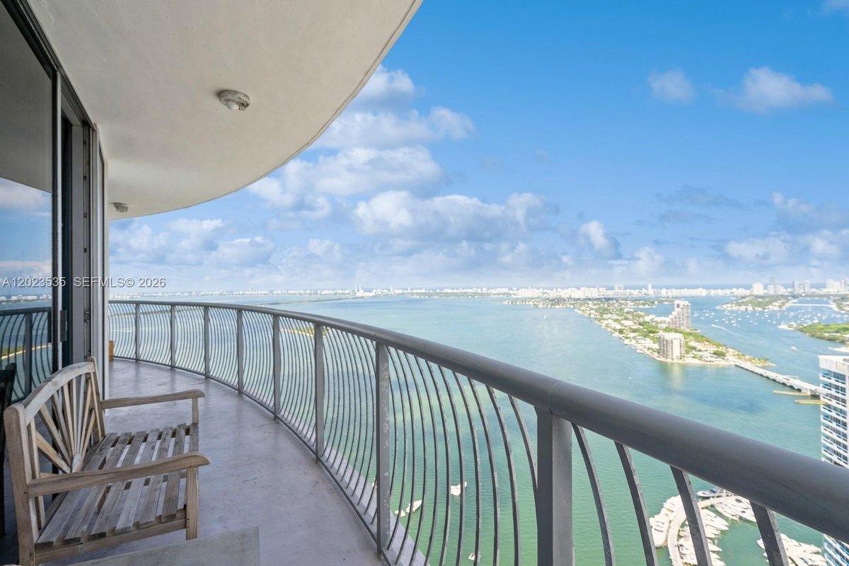1750 N Bayshore Dr # 4702, Miami FL 33132