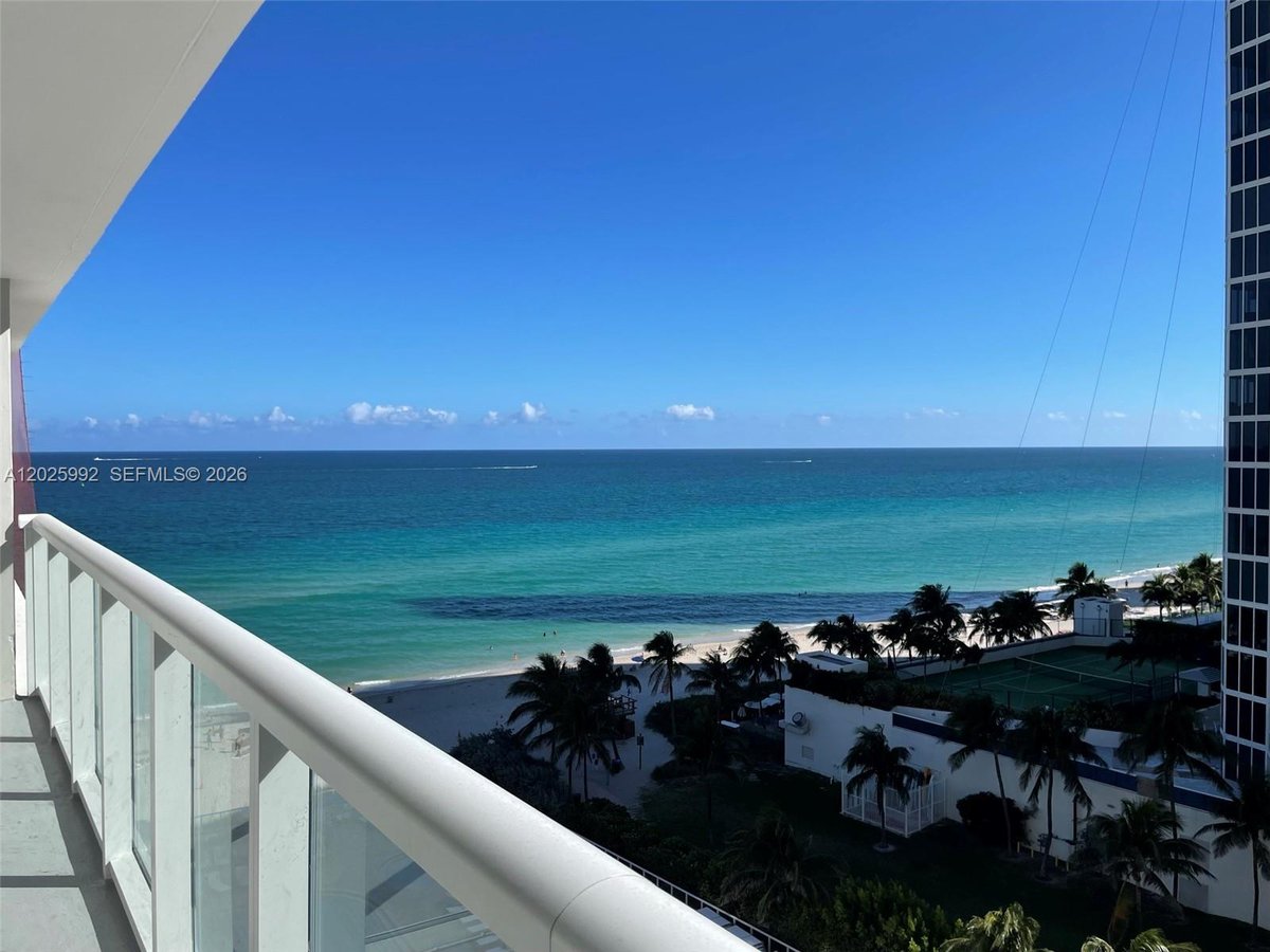Sunny Isles Beach, FL