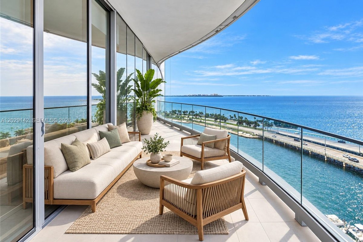 175 SE 25 Rd # 1103, Miami FL 33129