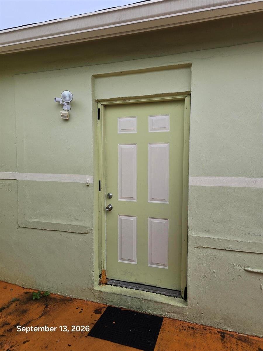 16920 NW 33rd Avenue, Miami Gardens FL 33056