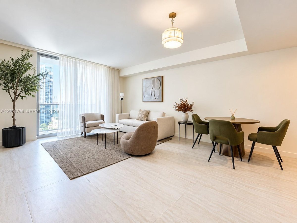 77 SE 5th St # 2314, Miami FL 33131