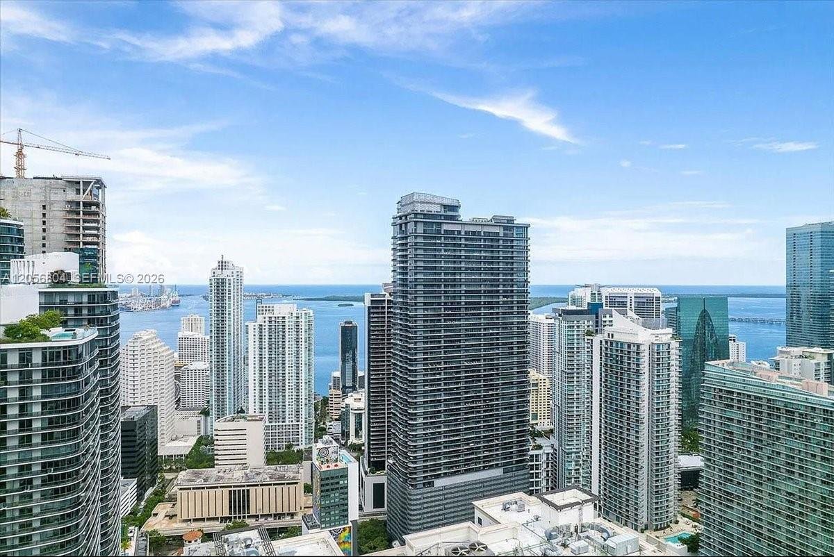 1000 Brickell Plz # 3211, Miami FL 33131