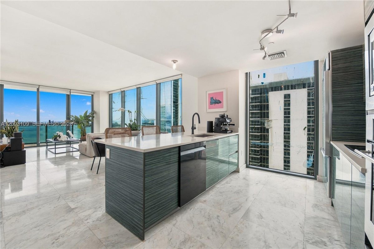 460 NE 28th St # 3308, Miami FL 33137