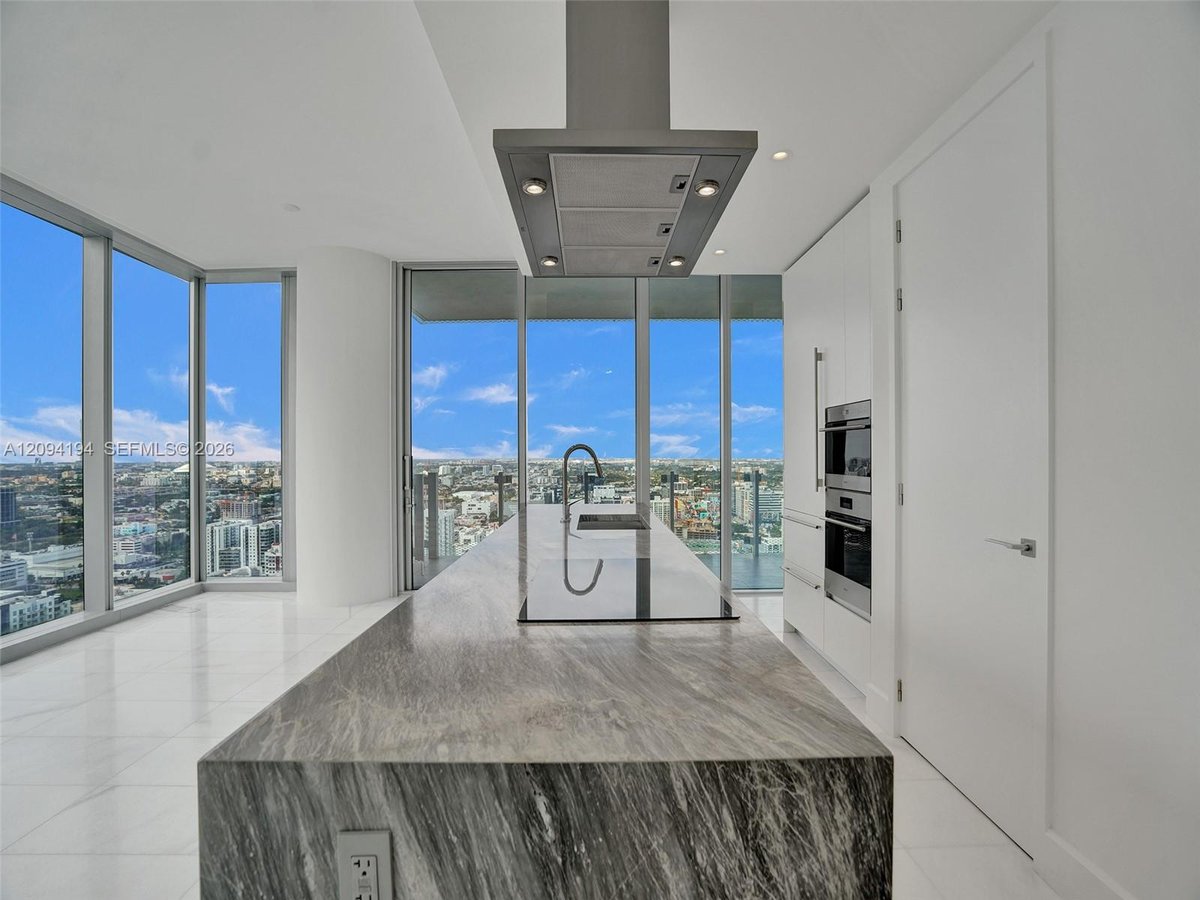 700 NE 26th Ter # 3505, Miami FL 33137