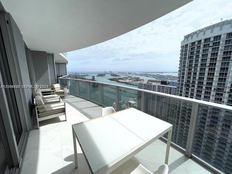 488 NE 18th St # 4602, Miami FL 33132