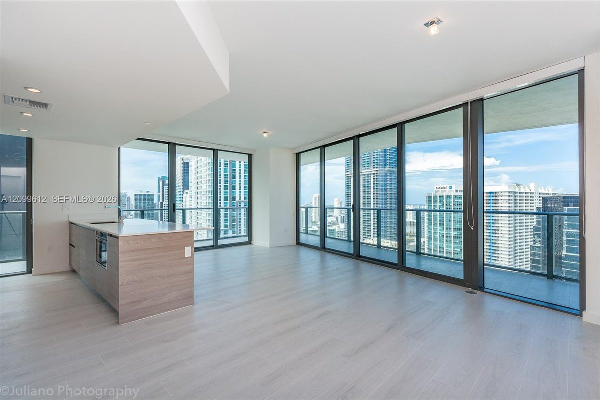 1300 S Miami Ave # 3301, Miami FL 33130