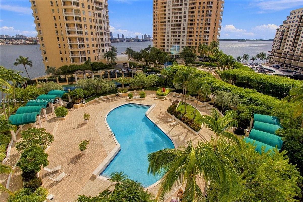 888 Brickell Key Dr # 1005, Miami FL 33131