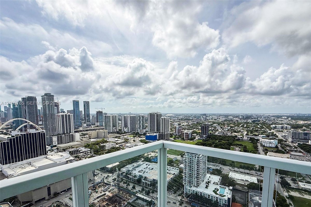 1900 N Bayshore Dr # 4211, Miami FL 33132