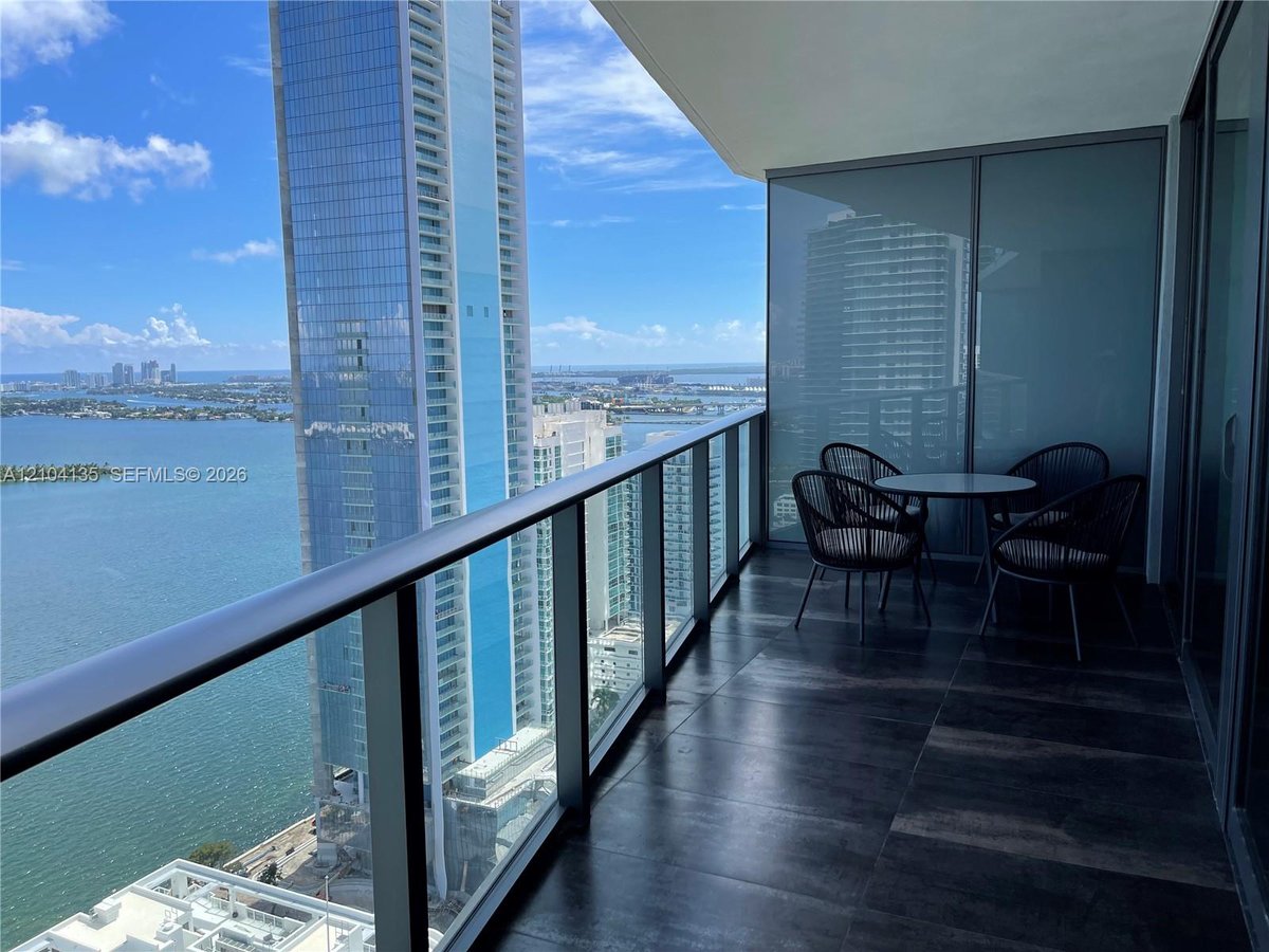 460 NE 28th St # 3706, Miami FL 33137