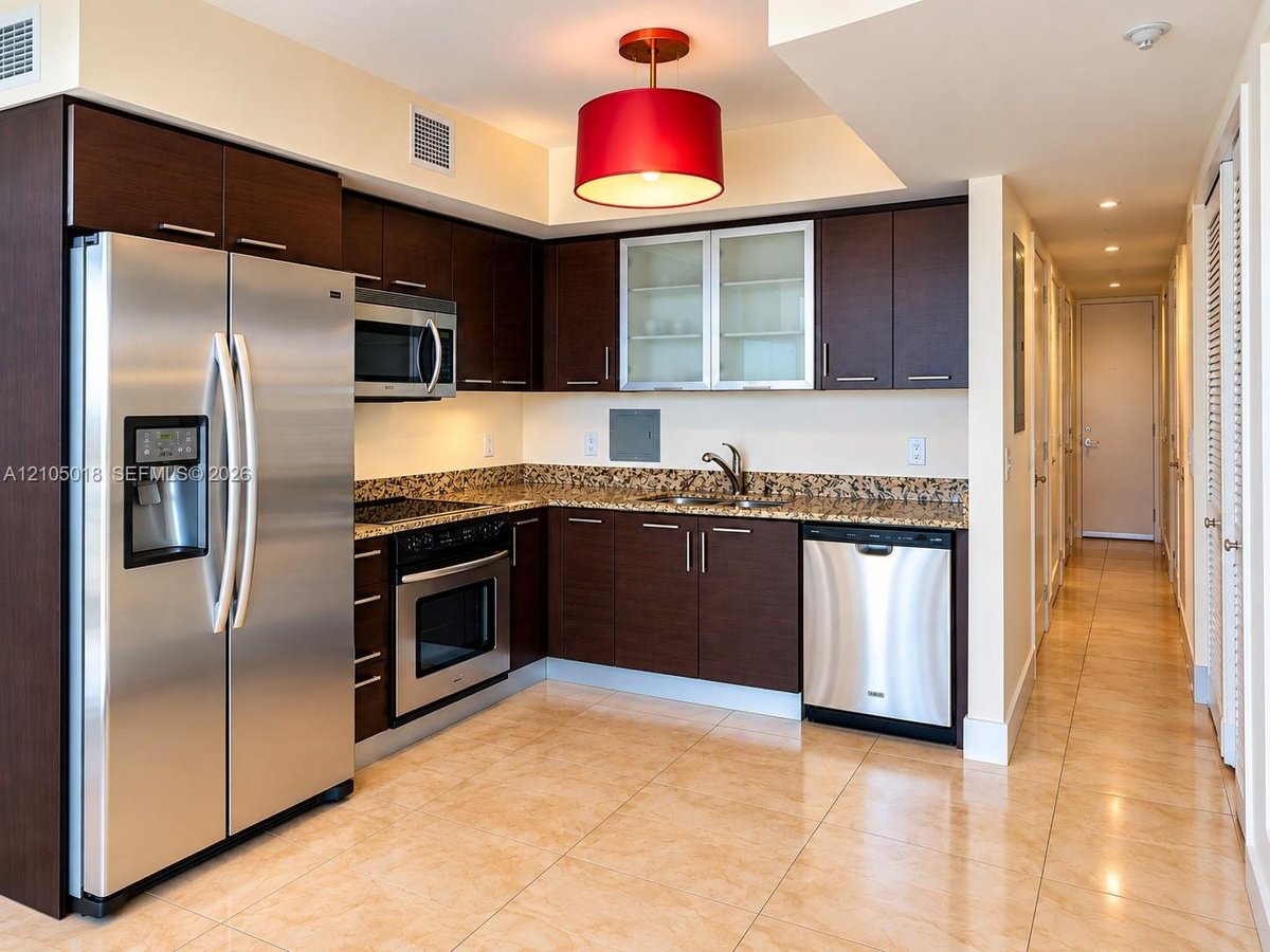 41 SE 5th St # 1510, Miami FL 33131