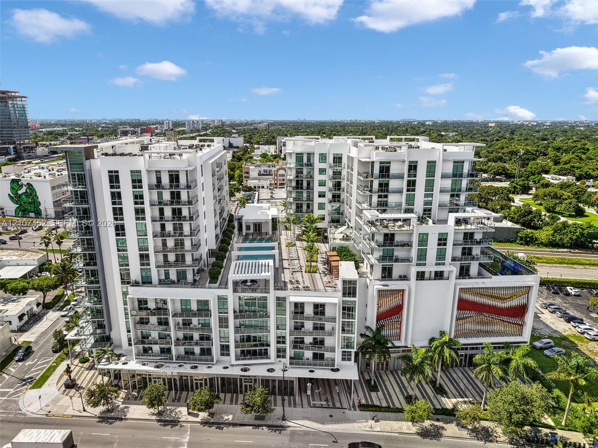 3900 Biscayne Blvd # 320, Miami FL 33137