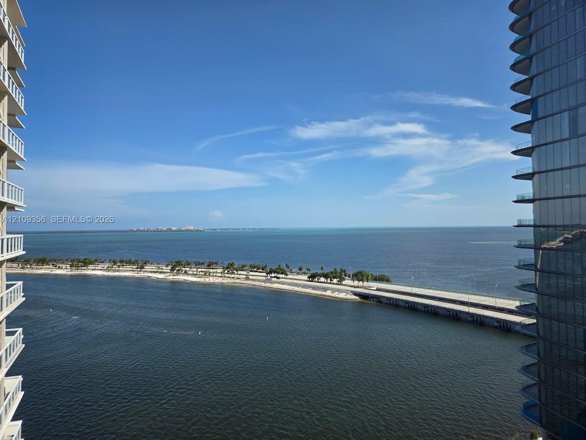 2451 Brickell Ave # 18U, Miami FL 33129