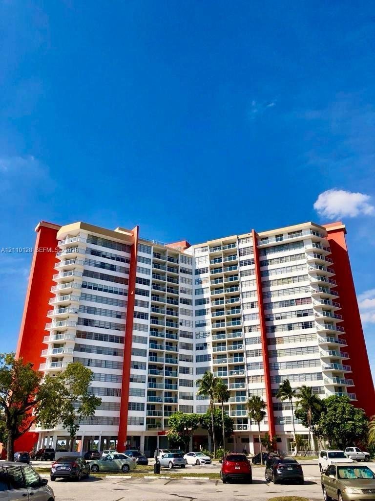 1351 NE Miami Gardens Dr # 1624E, Miami FL 33179