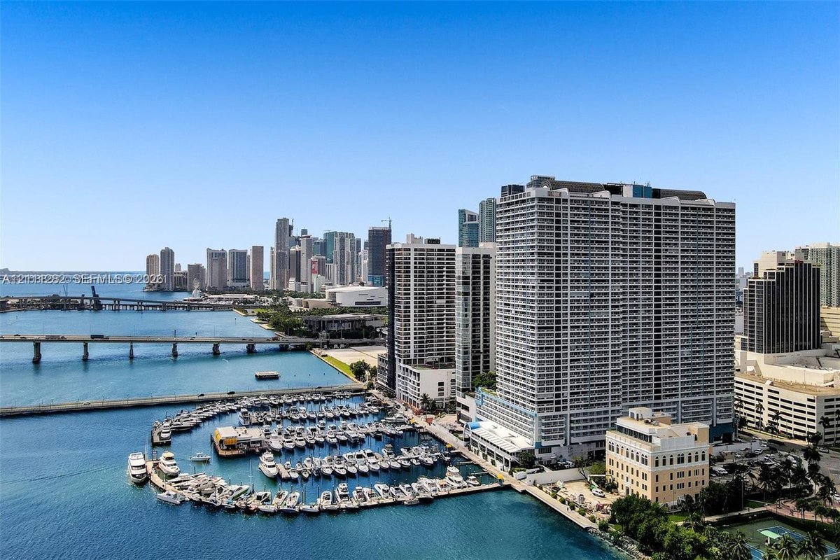 1717 N Bayshore Dr # 1431, Miami FL 33132