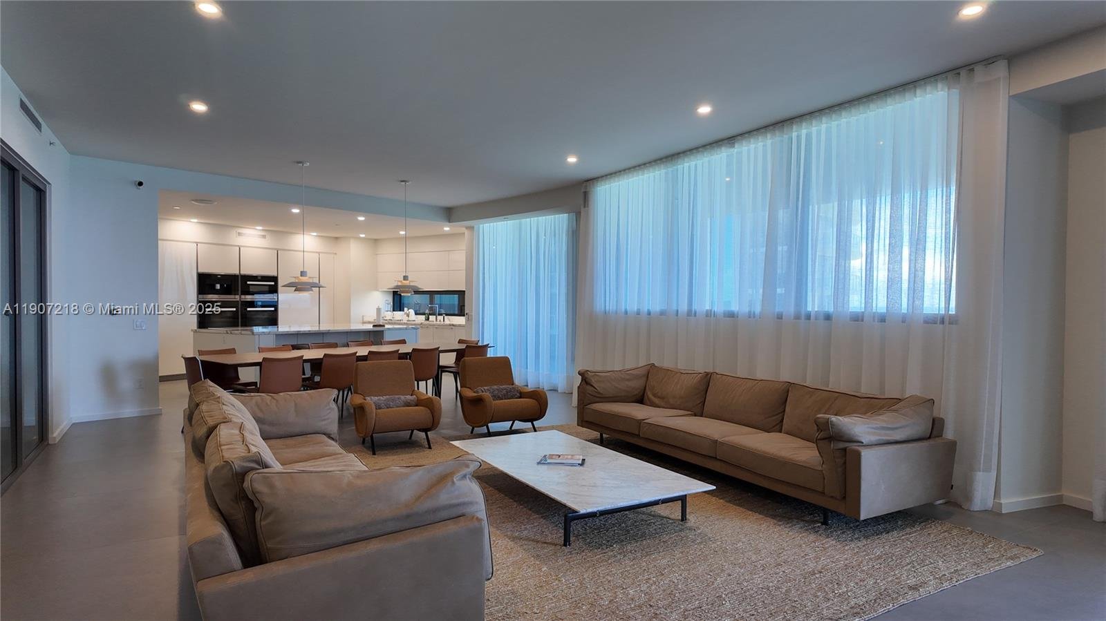 18555 Collins Ave # 905, Sunny Isles Beach FL 33160