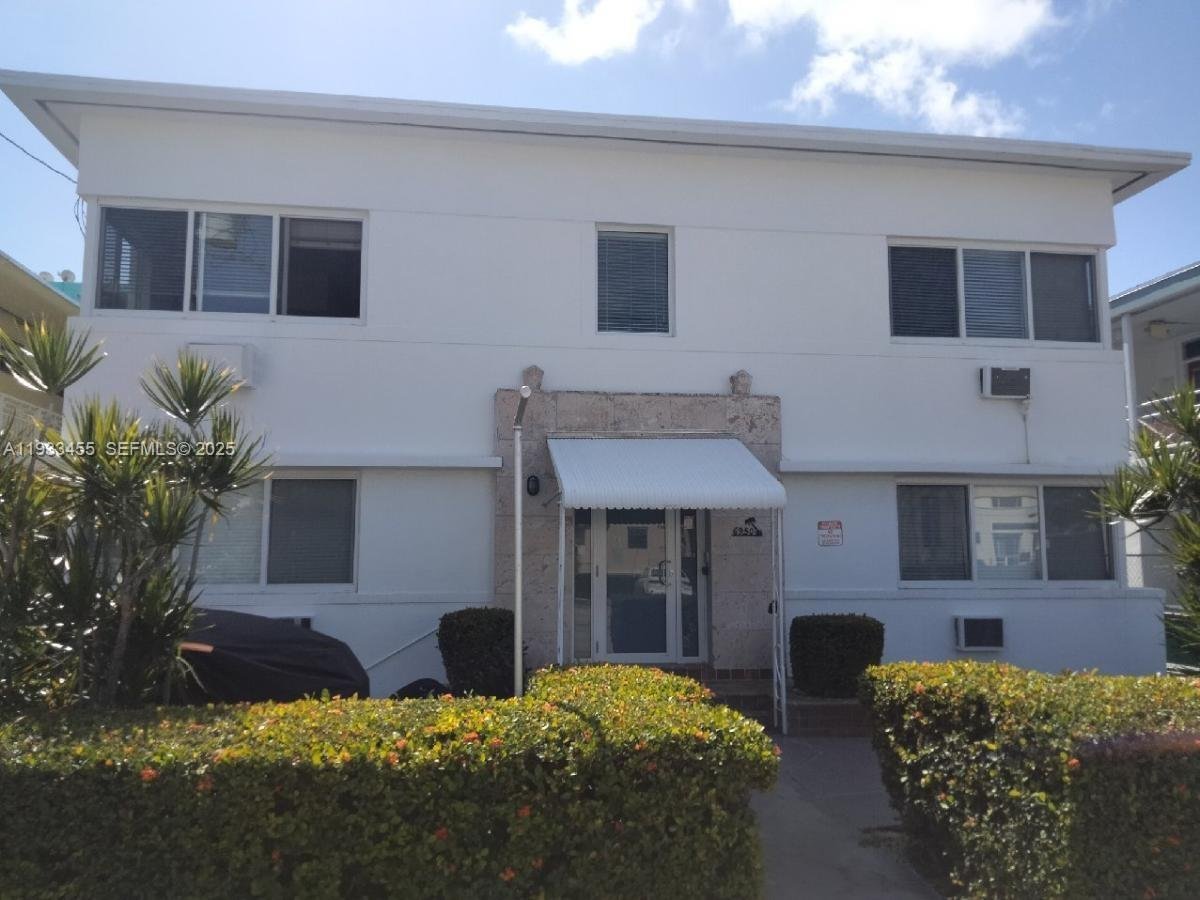 6950 Byron Ave # 3, Miami Beach FL 33141