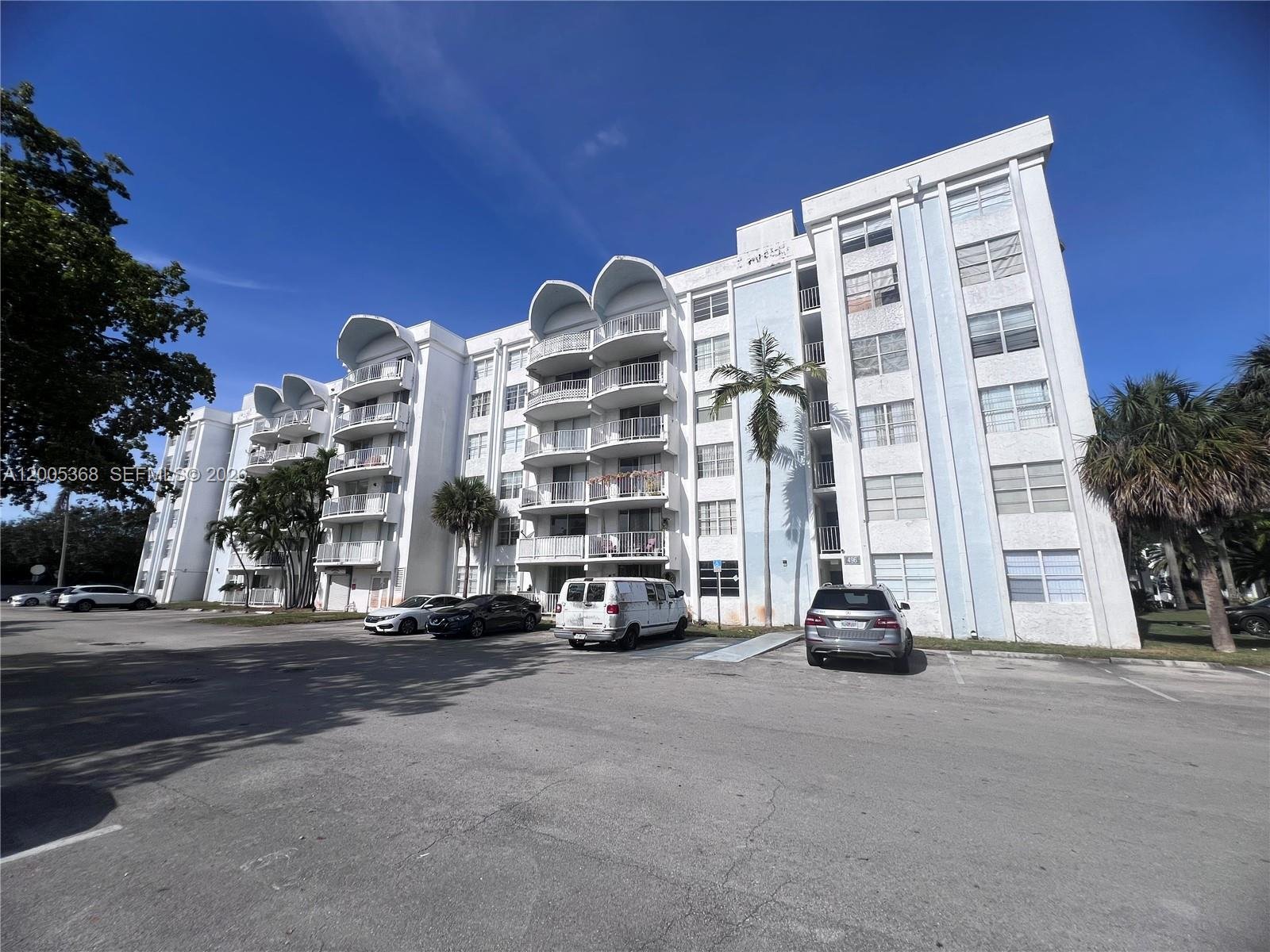 496 NW 165th St Rd # 414, Miami FL 33169