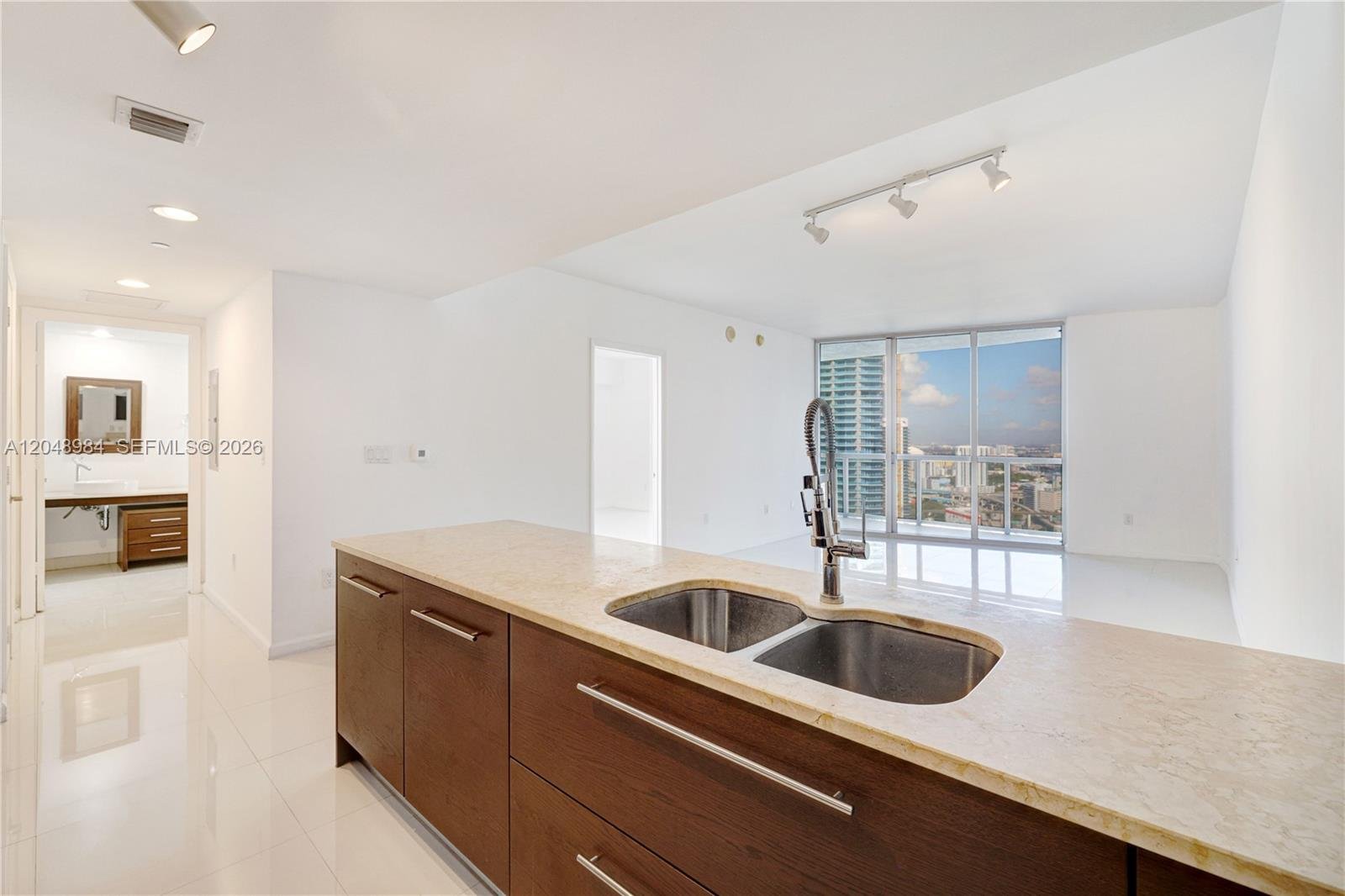 465 Brickell Ave # 3506, Miami FL 33131