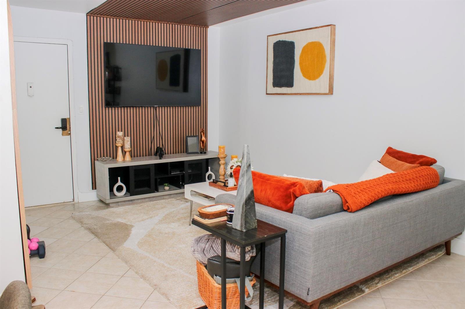 17011 N BAY Road # 104, Sunny Isles Beach FL 33160