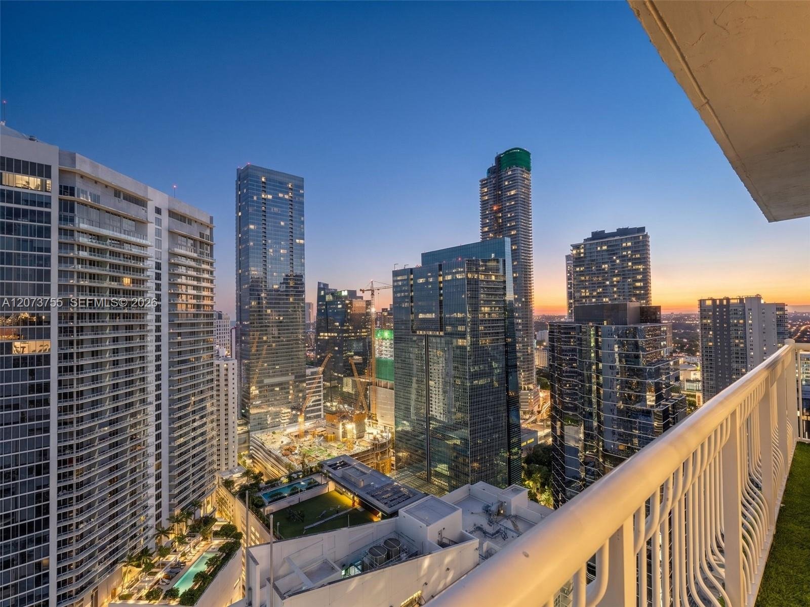 1200 Brickell Bay Dr # 4101, Miami FL 33131