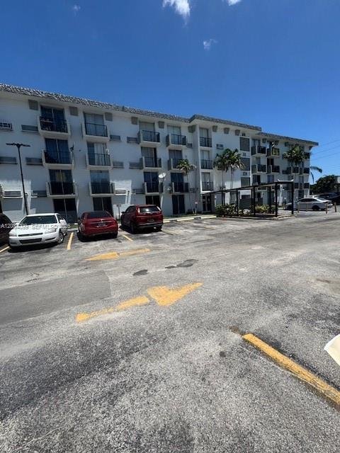 16450 NW 2nd Ave # 205, Miami FL 33169