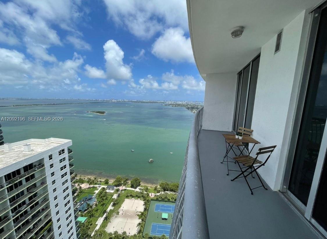1750 N Bayshore Dr # 4305, Miami FL 33132
