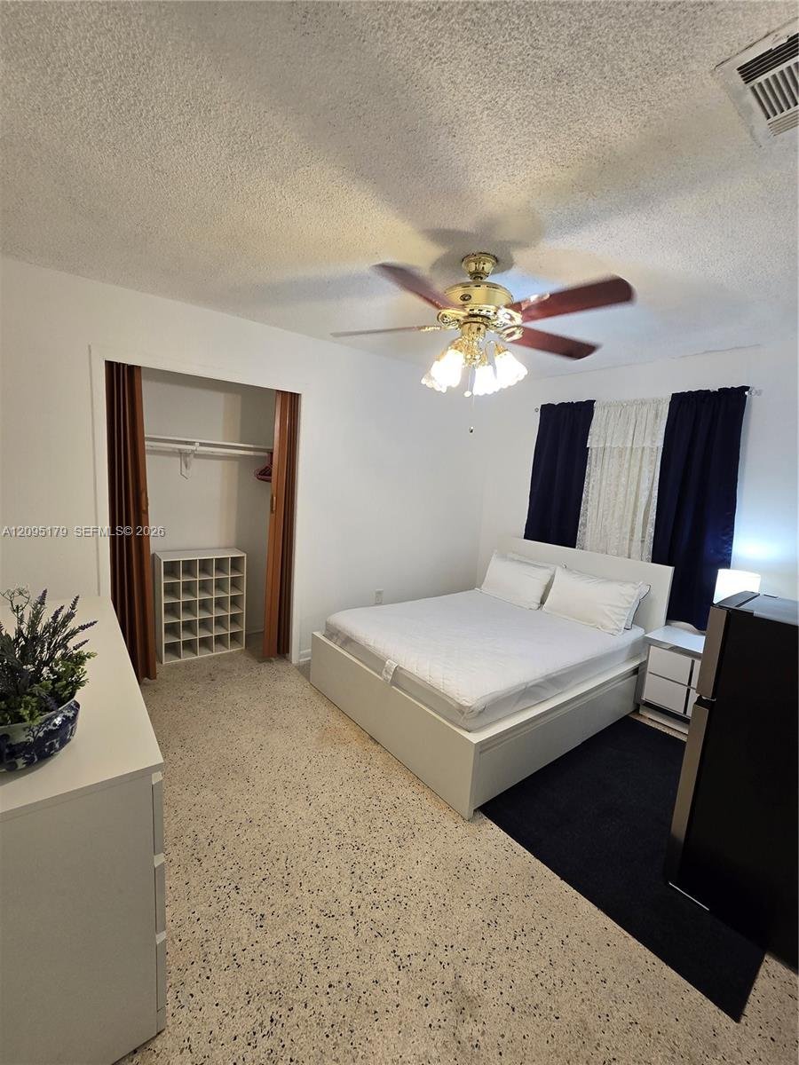 479 E 15th St # 1, Hialeah FL 33010