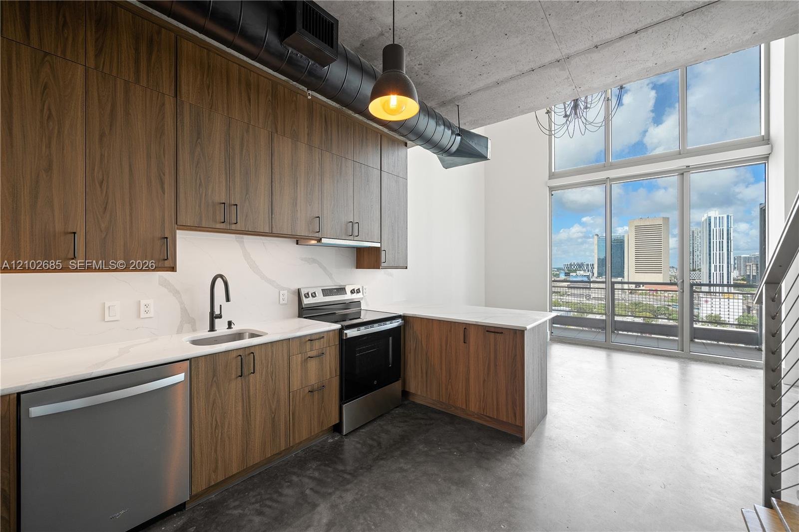 690 SW 1st Ct # 2115, Miami FL 33130
