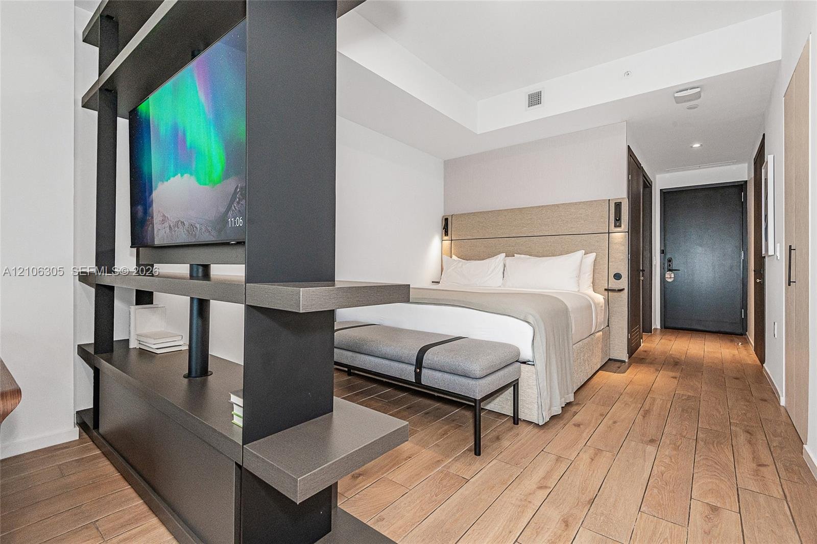 398 NE 5th St # 2005, Miami FL 33132