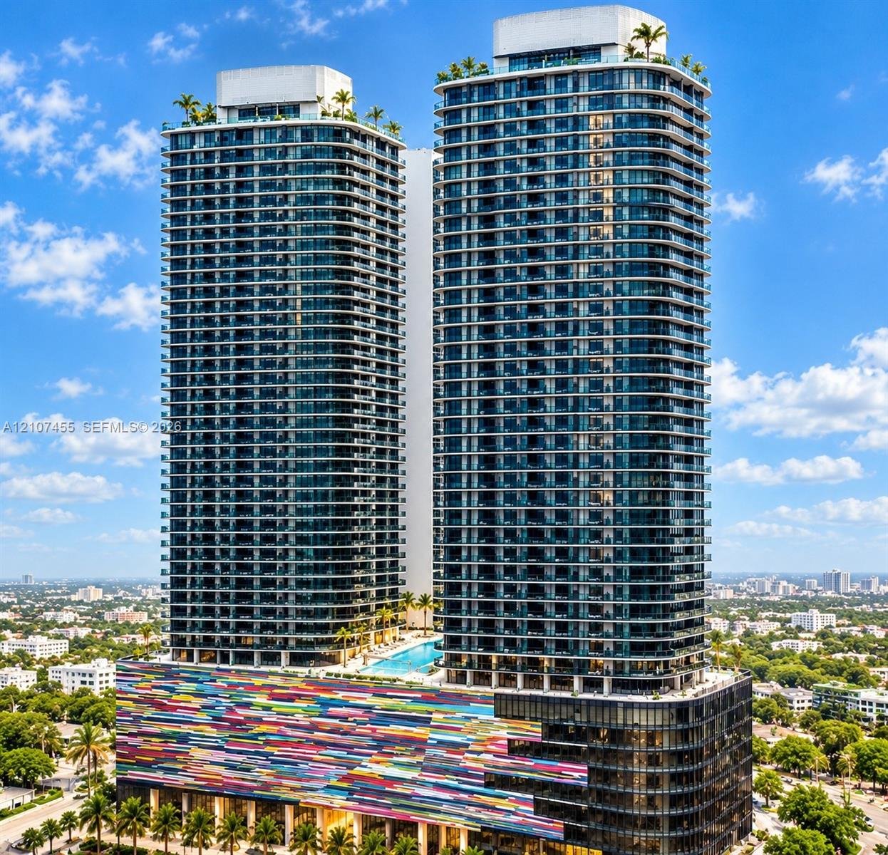 45 SW 9th St # 2504, Miami FL 33130