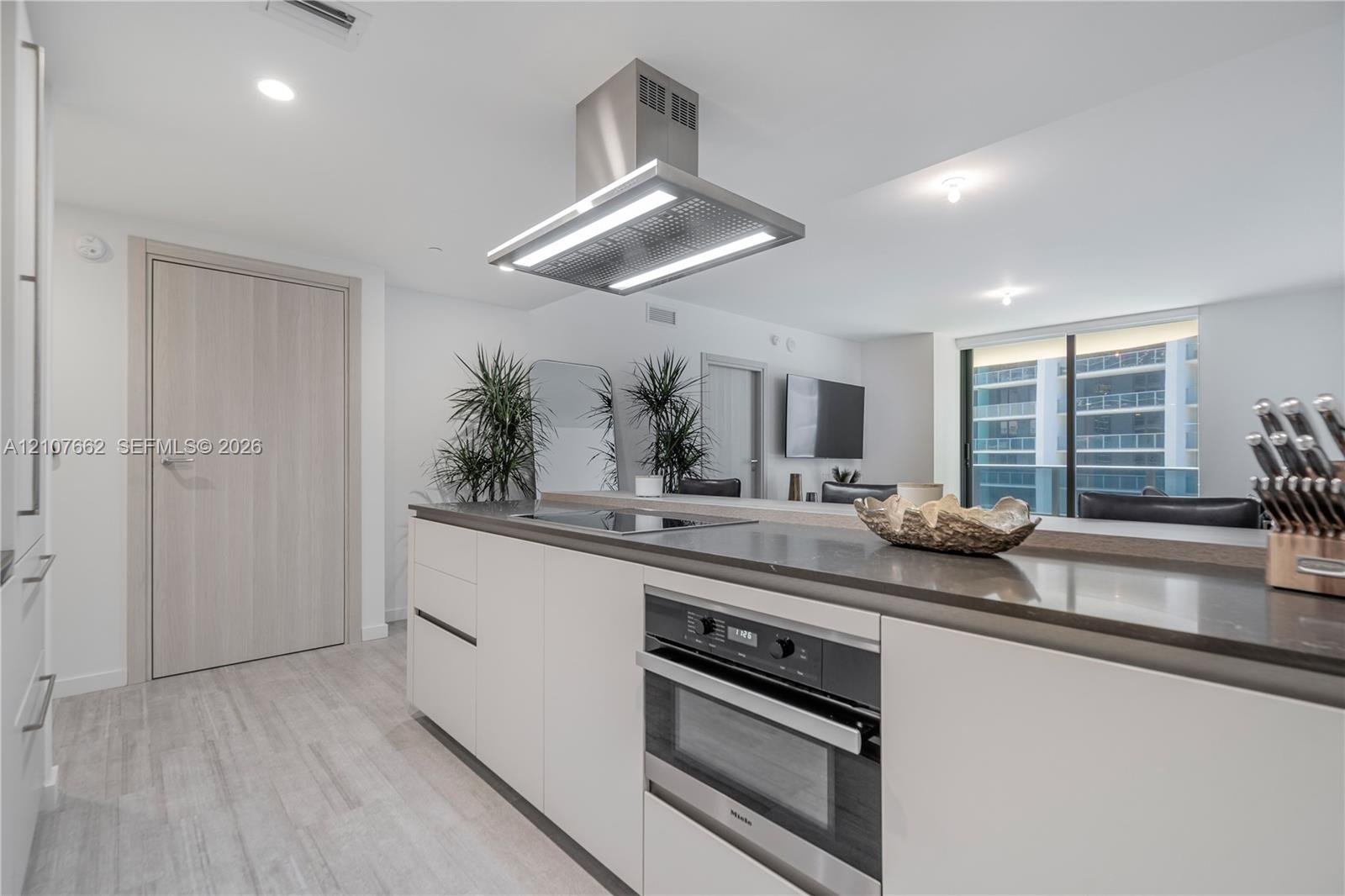 1000 Brickell Plz # 2005, Miami FL 33131