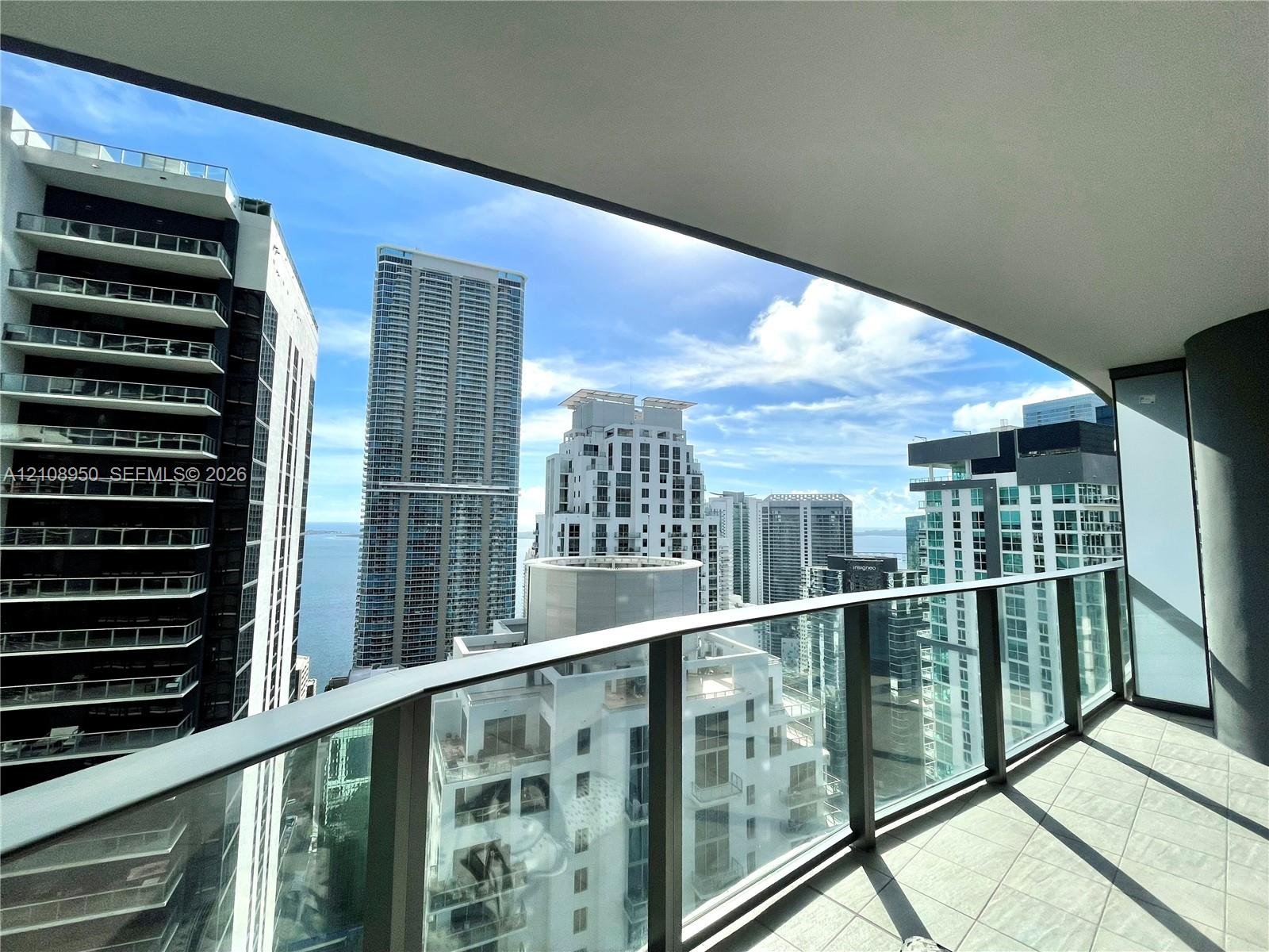 1000 Brickell Plz # 4303, Miami FL 33131