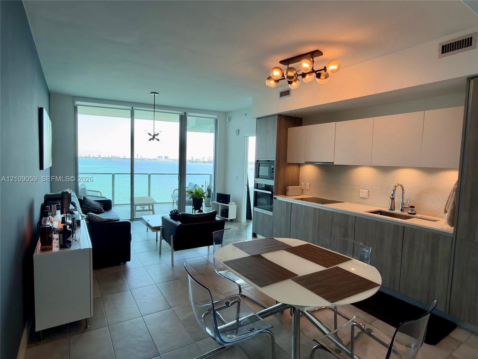 2900 NE 7th Ave # 1106, Miami FL 33137