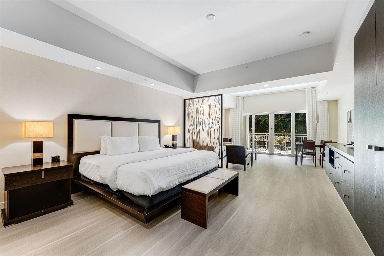 5300 NW 87TH Avenue # 807, Doral FL 33178