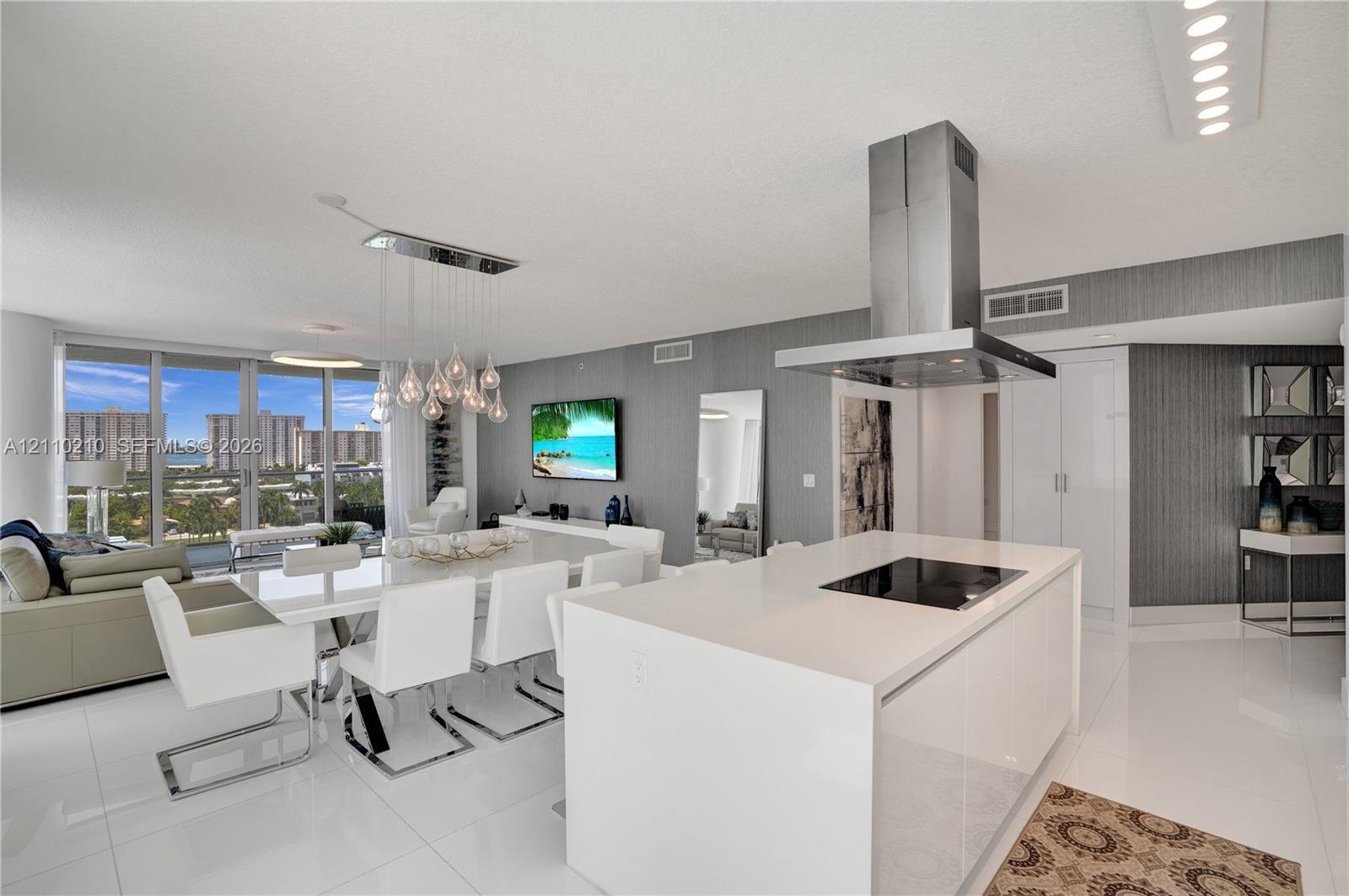330 Sunny Isles Blvd # 908, Sunny Isles Beach FL 33160